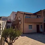 Appartamento G&g Razanj - Seaview & Garden Bbq