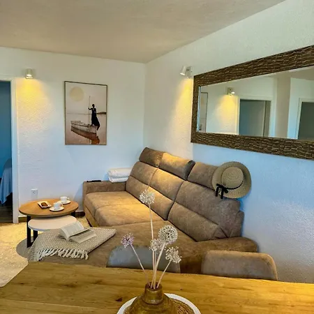 G&g Razanj - Seaview & Garden Bbq Apartman *