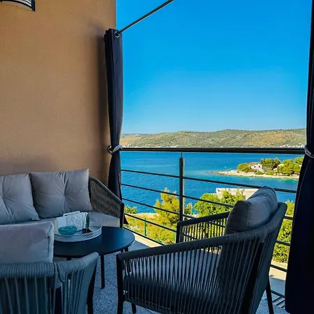 Апартаменты G&g Razanj - Seaview & Garden Bbq Рогозница