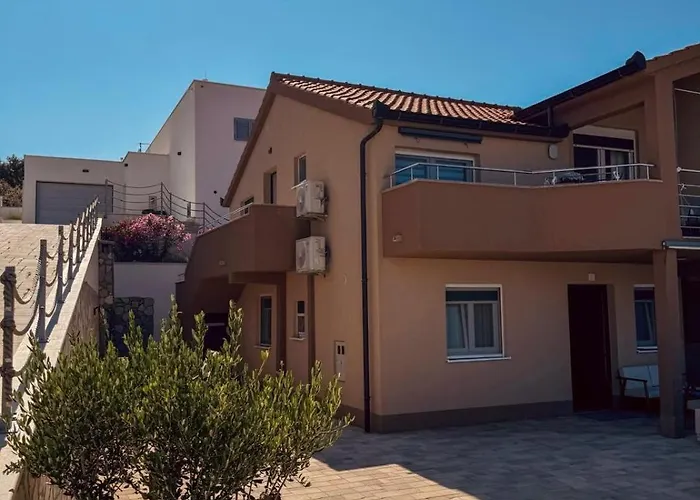 Apartman G&g Razanj - Seaview & Garden Bbq