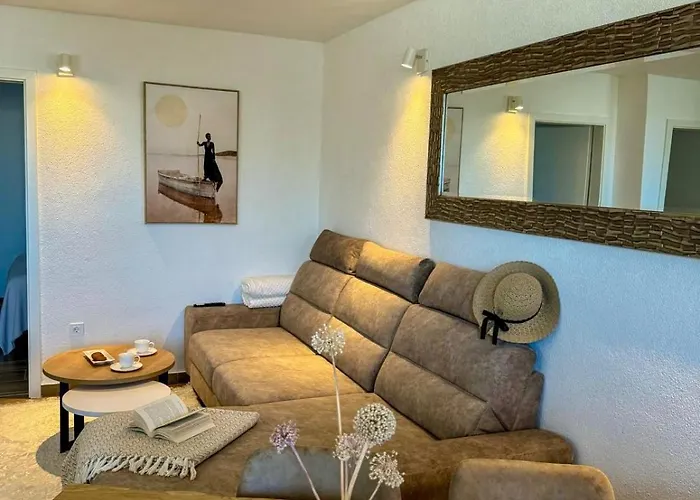 G&g Razanj - Seaview & Garden Bbq Apartman *