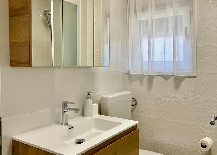 G&g Razanj - Seaview & Garden Bbq * Рогозница