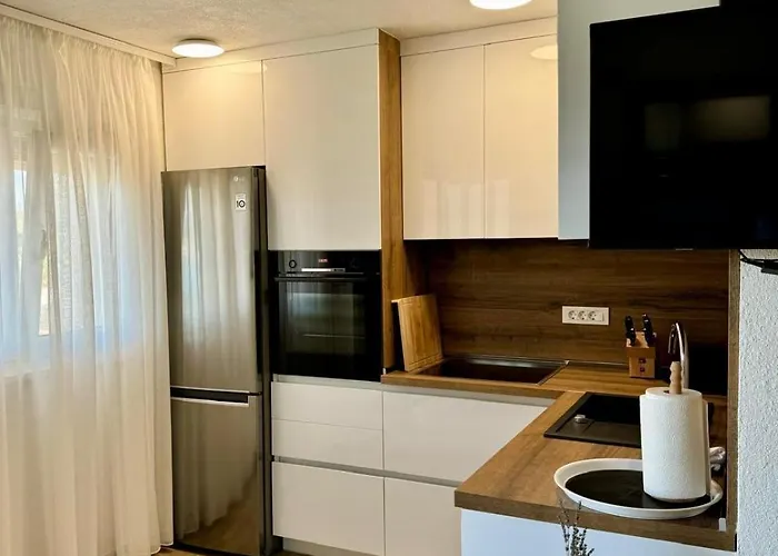 G&g Razanj - Seaview & Garden Bbq Apartman *