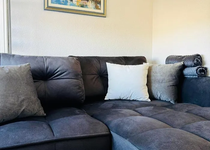 G&g Razanj - Seaview & Garden Bbq Apartman