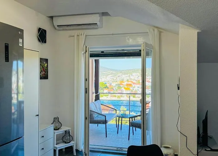 G&g Razanj - Seaview & Garden Bbq