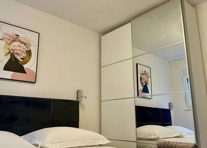 G&g Razanj - Seaview & Garden Bbq * Рогозница