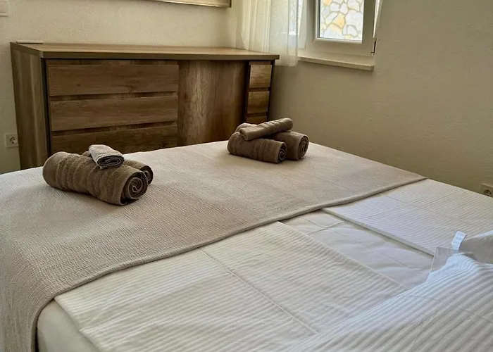 G&g Razanj - Seaview & Garden Bbq *