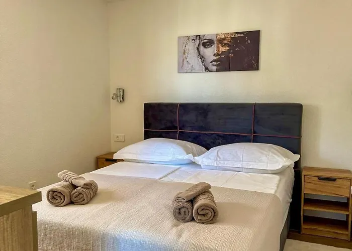 G&g Razanj - Seaview & Garden Bbq